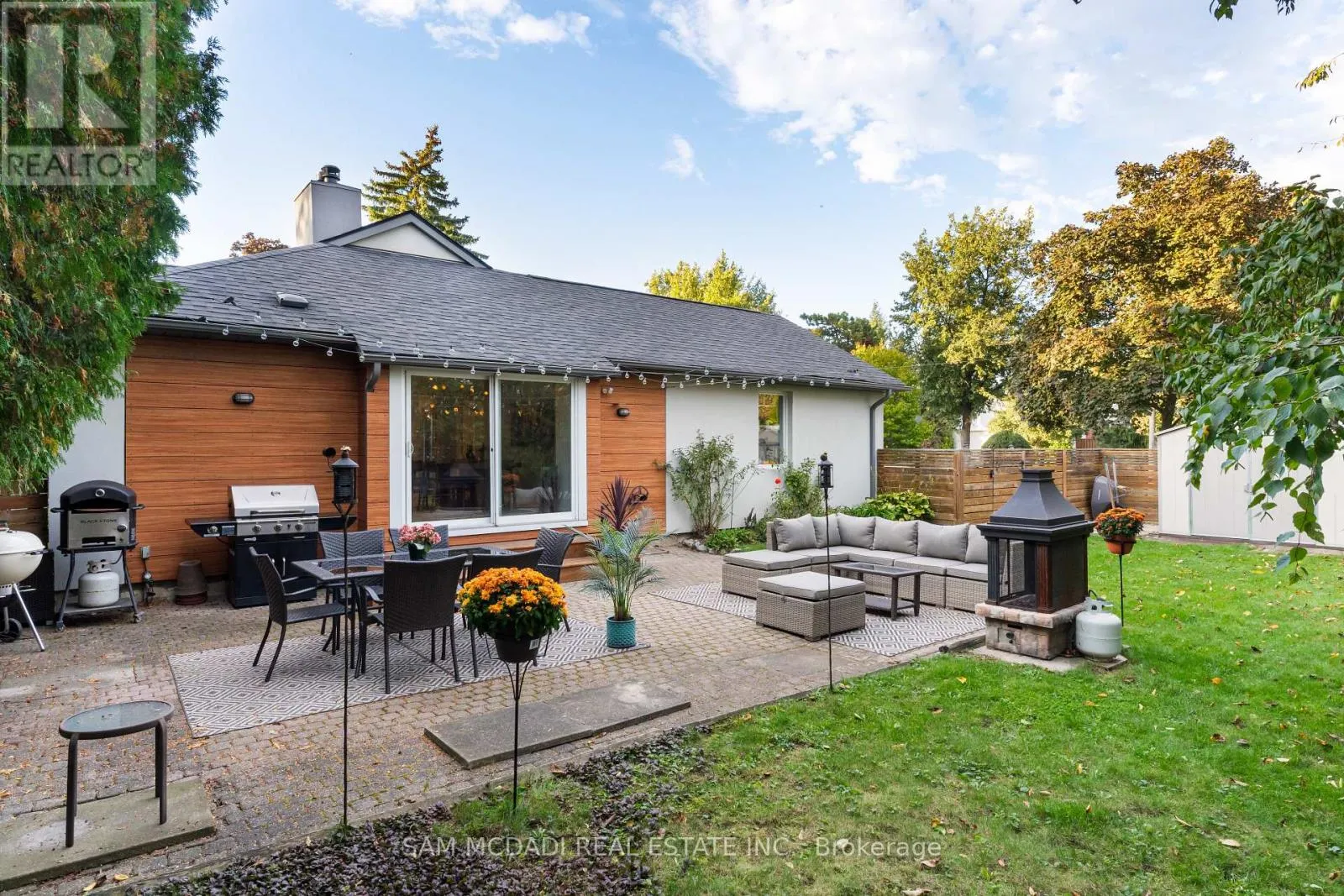 2480 PARMEER DRIVE