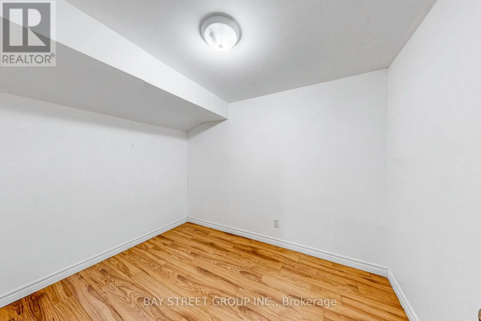 13 - 1232 GUELPH LINE