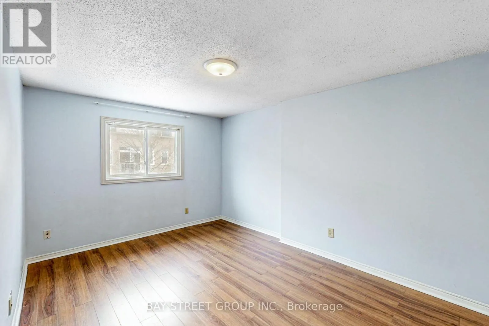 13 - 1232 GUELPH LINE