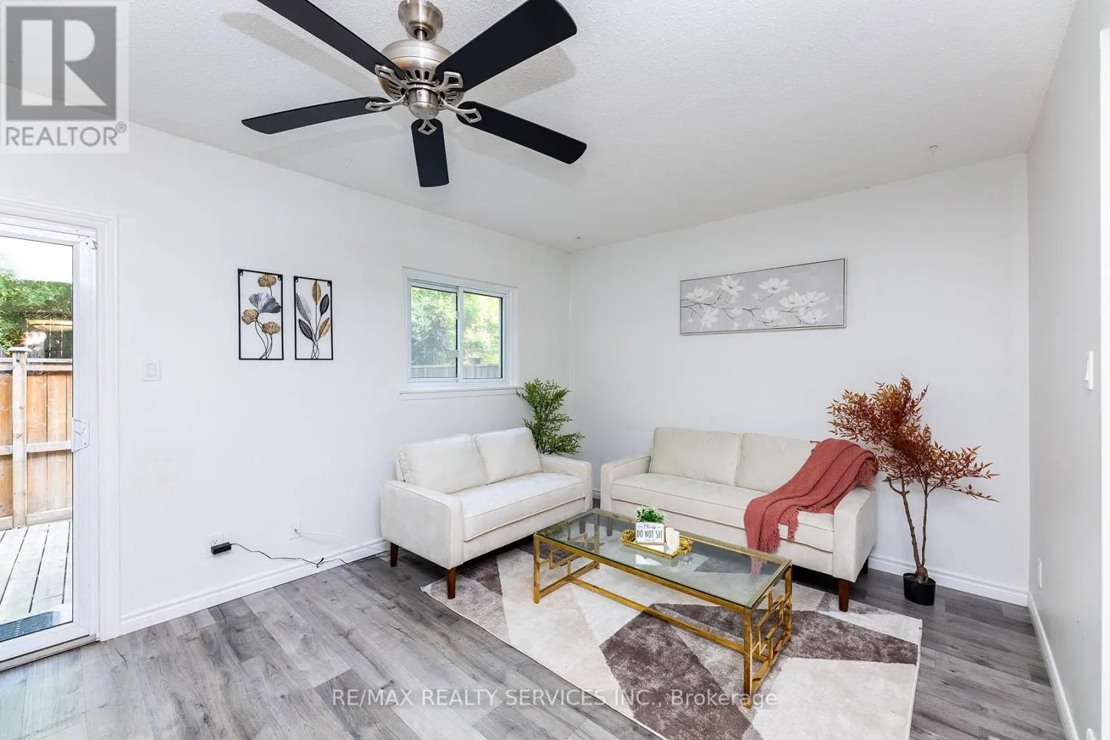 UNIT 3 - 1306 GUELPH LINE