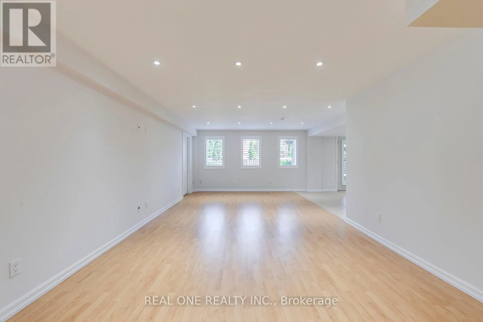 2333 PRESQUILE DRIVE
