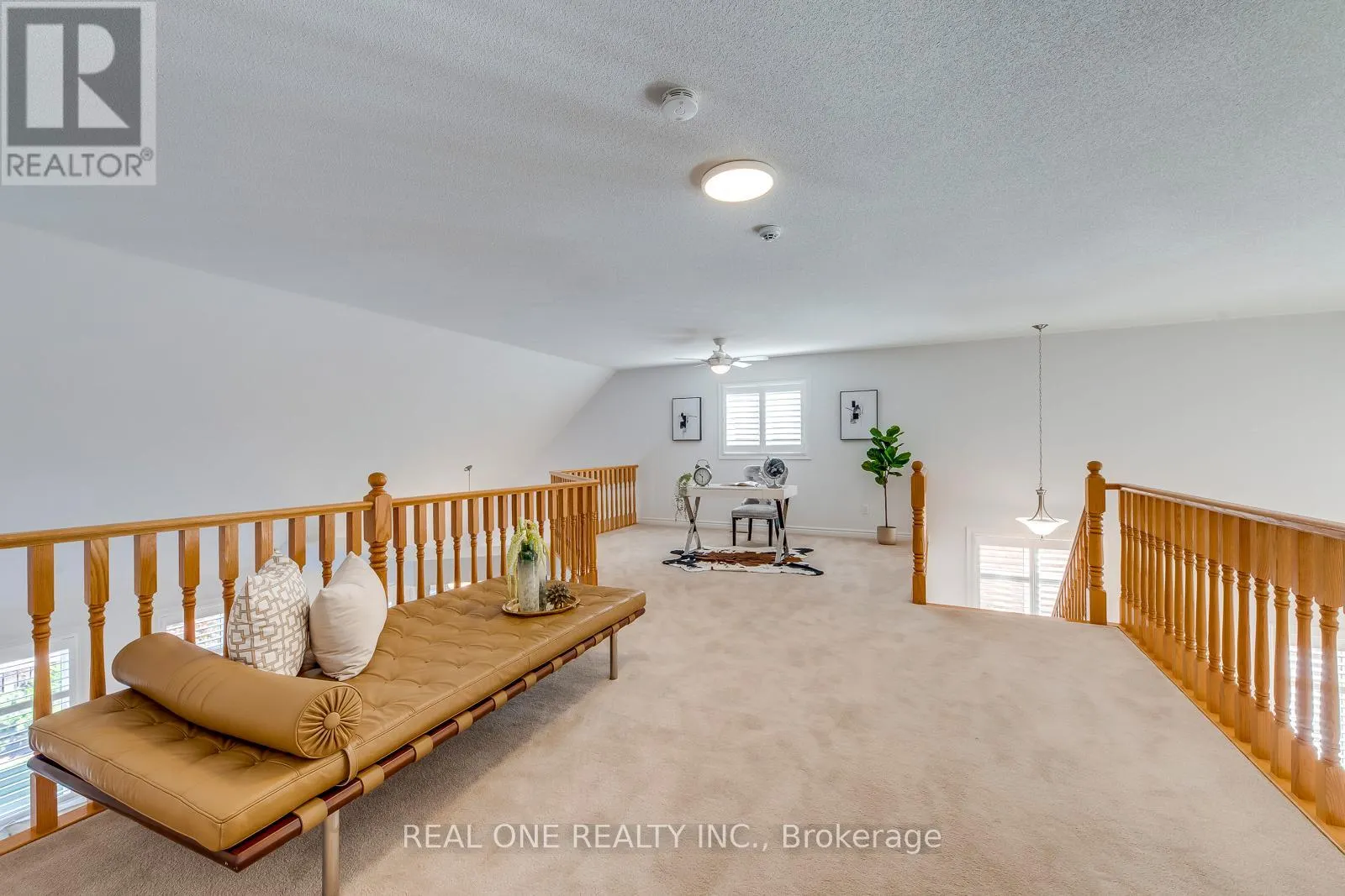 2333 PRESQUILE DRIVE