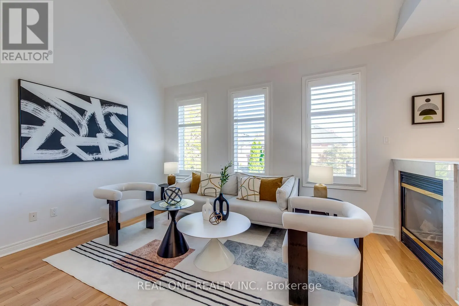 2333 PRESQUILE DRIVE