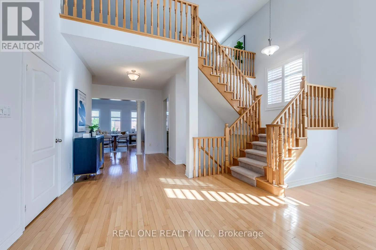 2333 PRESQUILE DRIVE