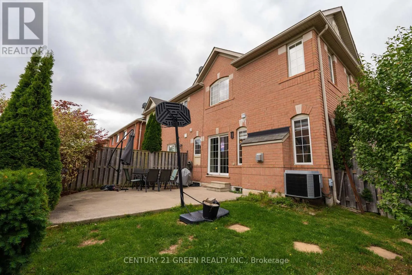 936 HEPBURN ROAD