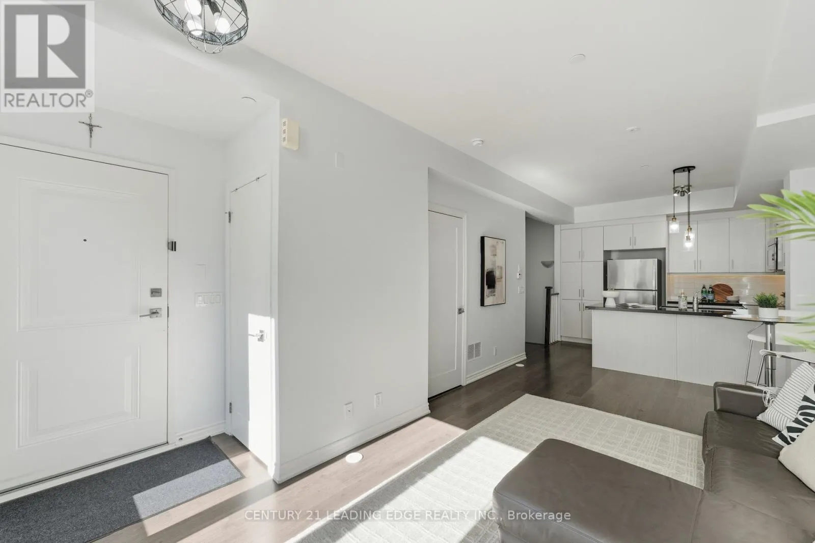 20 - 140 LONG BRANCH AVENUE