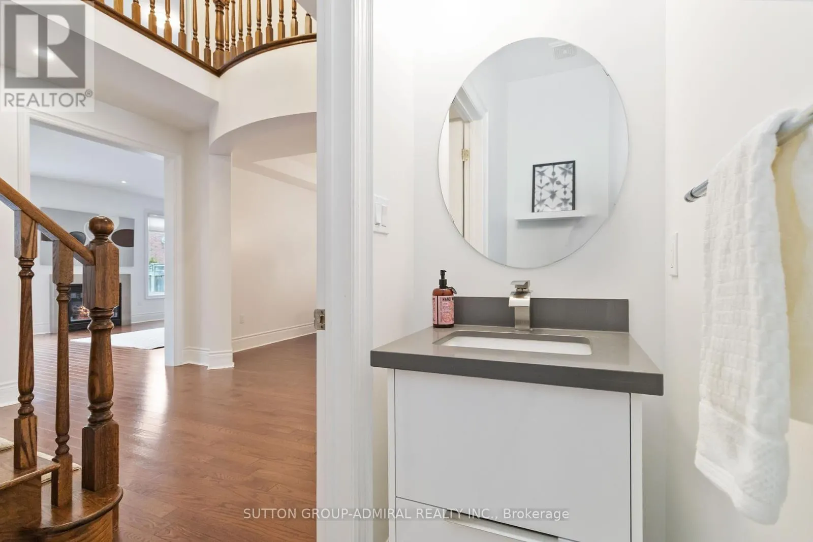 3301 SKIPTON LANE