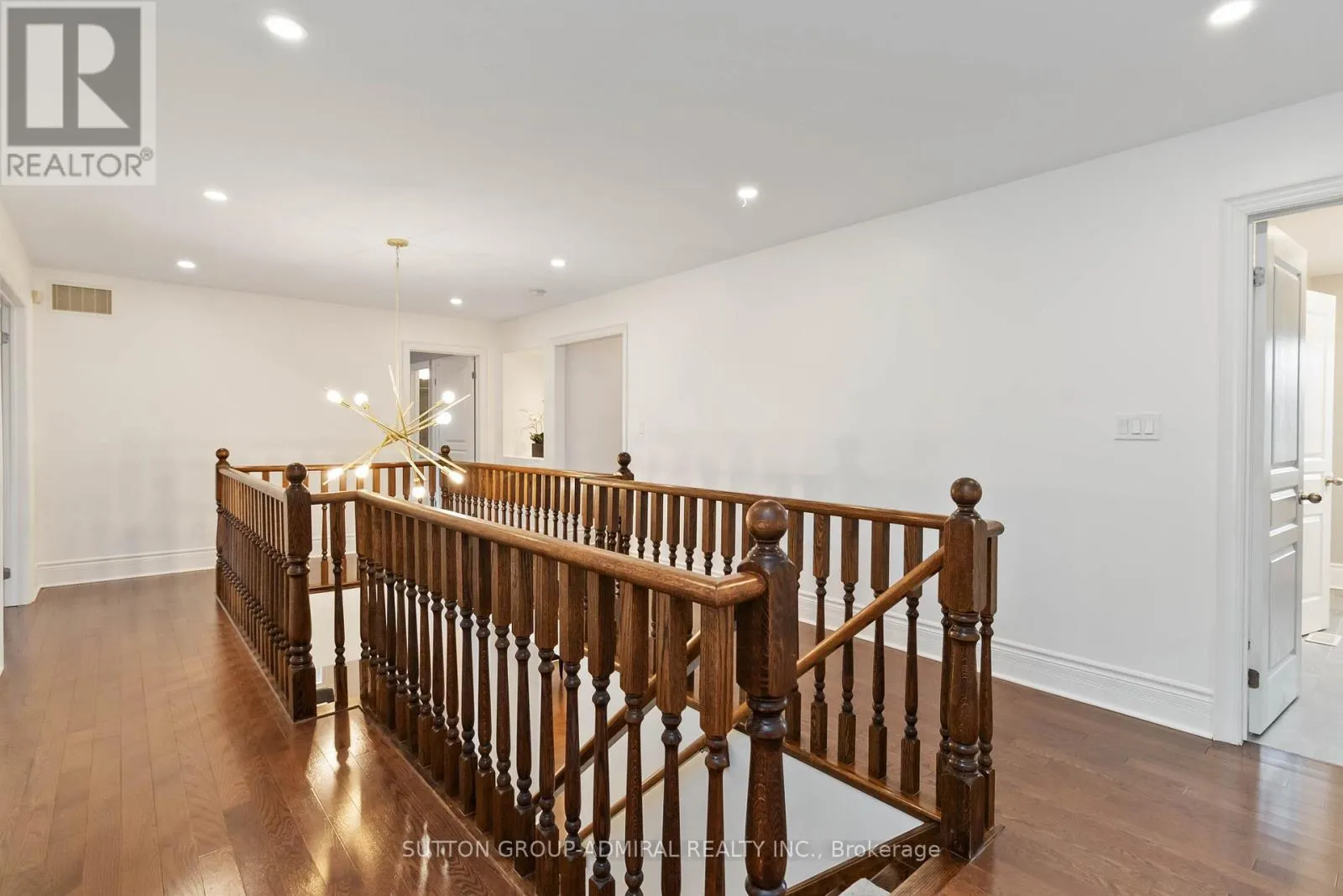 3301 SKIPTON LANE