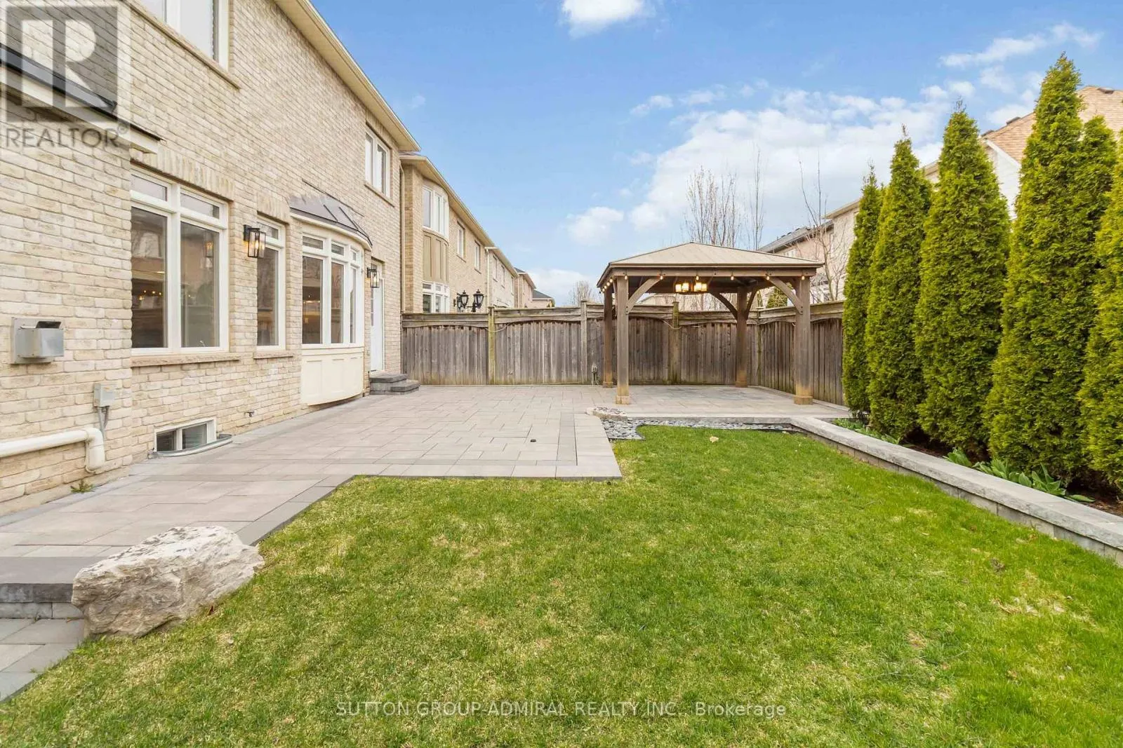 3301 SKIPTON LANE