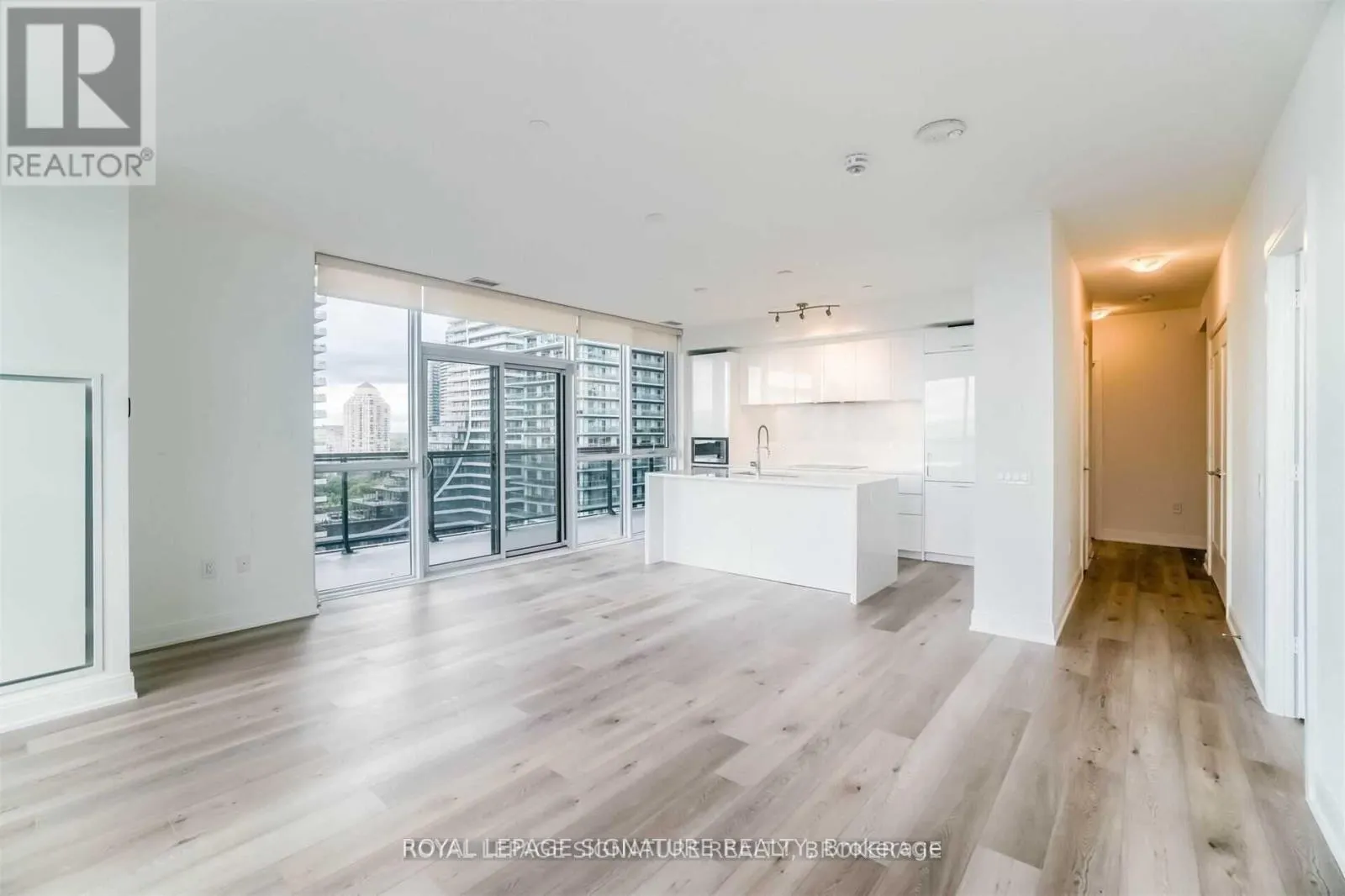 1509 - 65 ANNIE CRAIG DRIVE