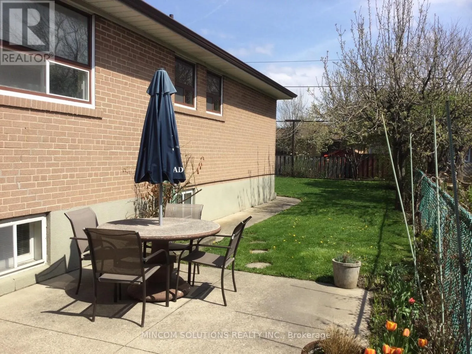 167 KINGSVIEW BOULEVARD