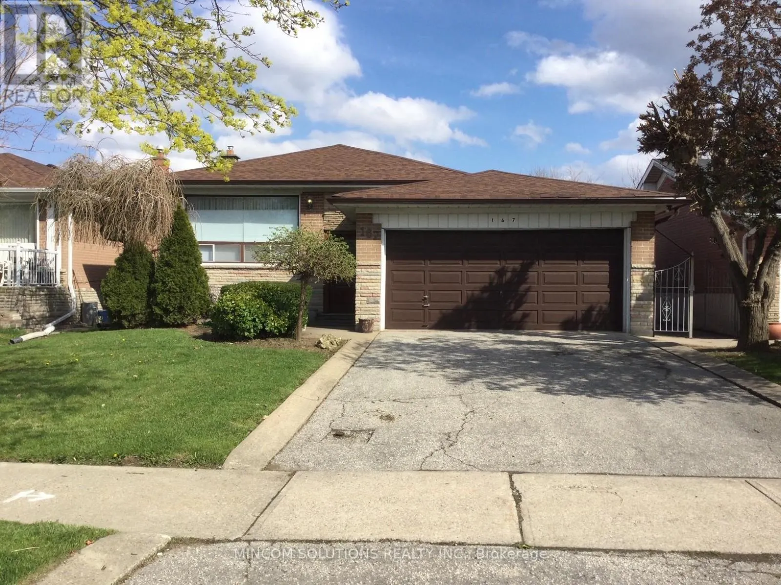 167 KINGSVIEW BOULEVARD