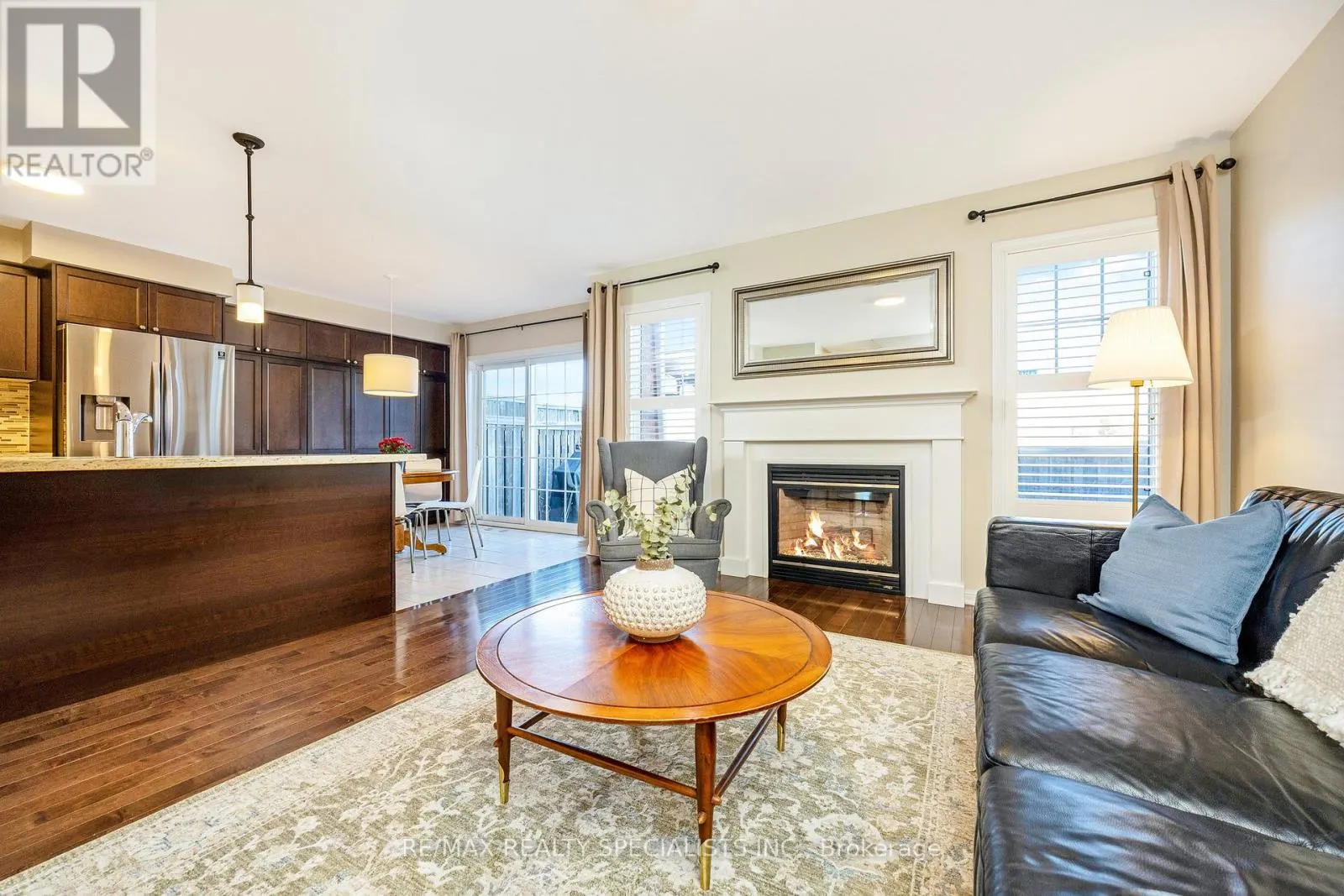 855 FOWLES COURT