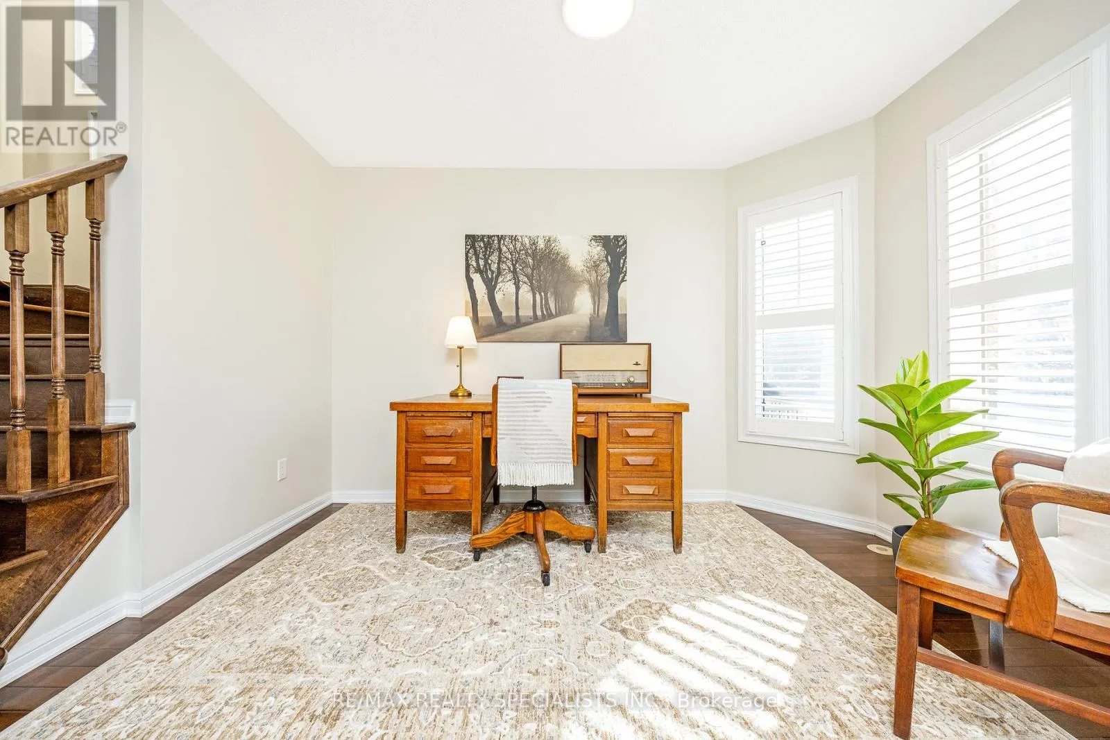 855 FOWLES COURT