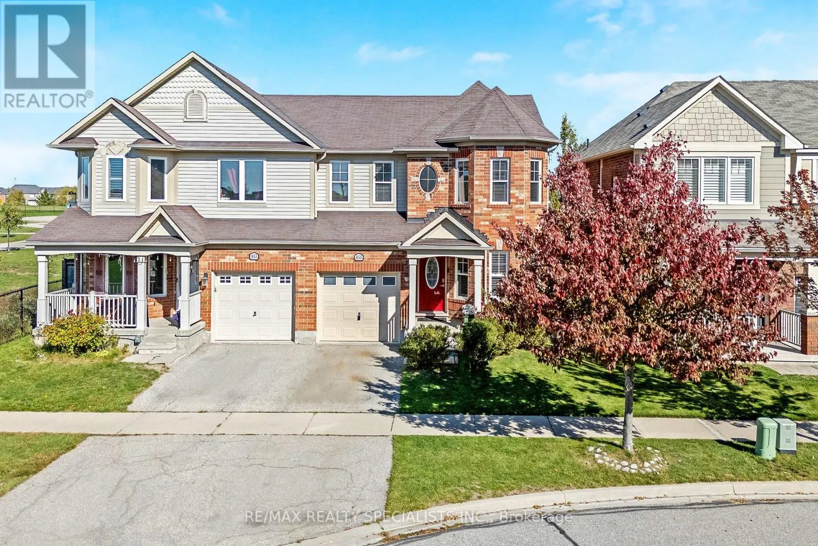 855 FOWLES COURT