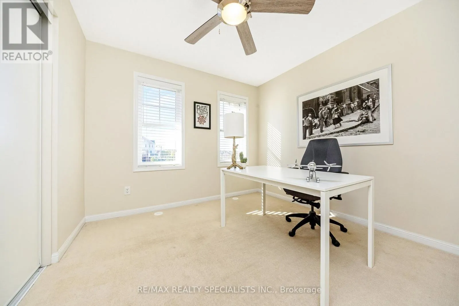 855 FOWLES COURT