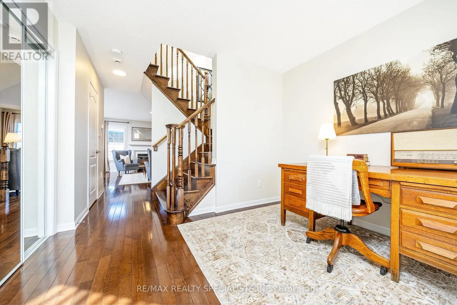 855 FOWLES COURT