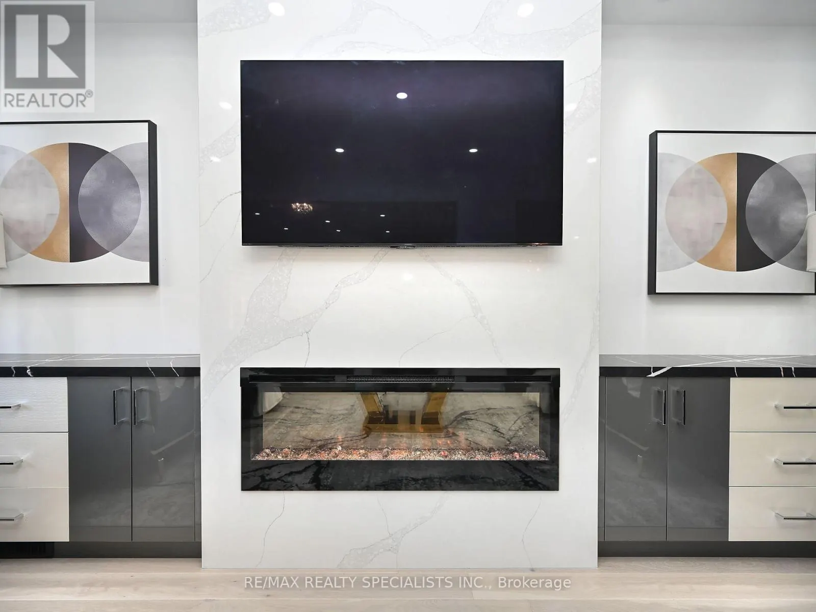 41 CALABRIA DRIVE