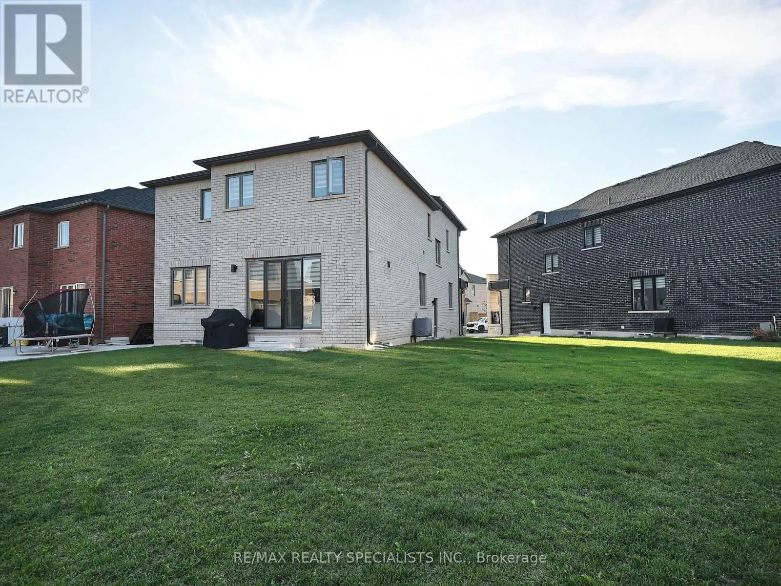 41 CALABRIA DRIVE