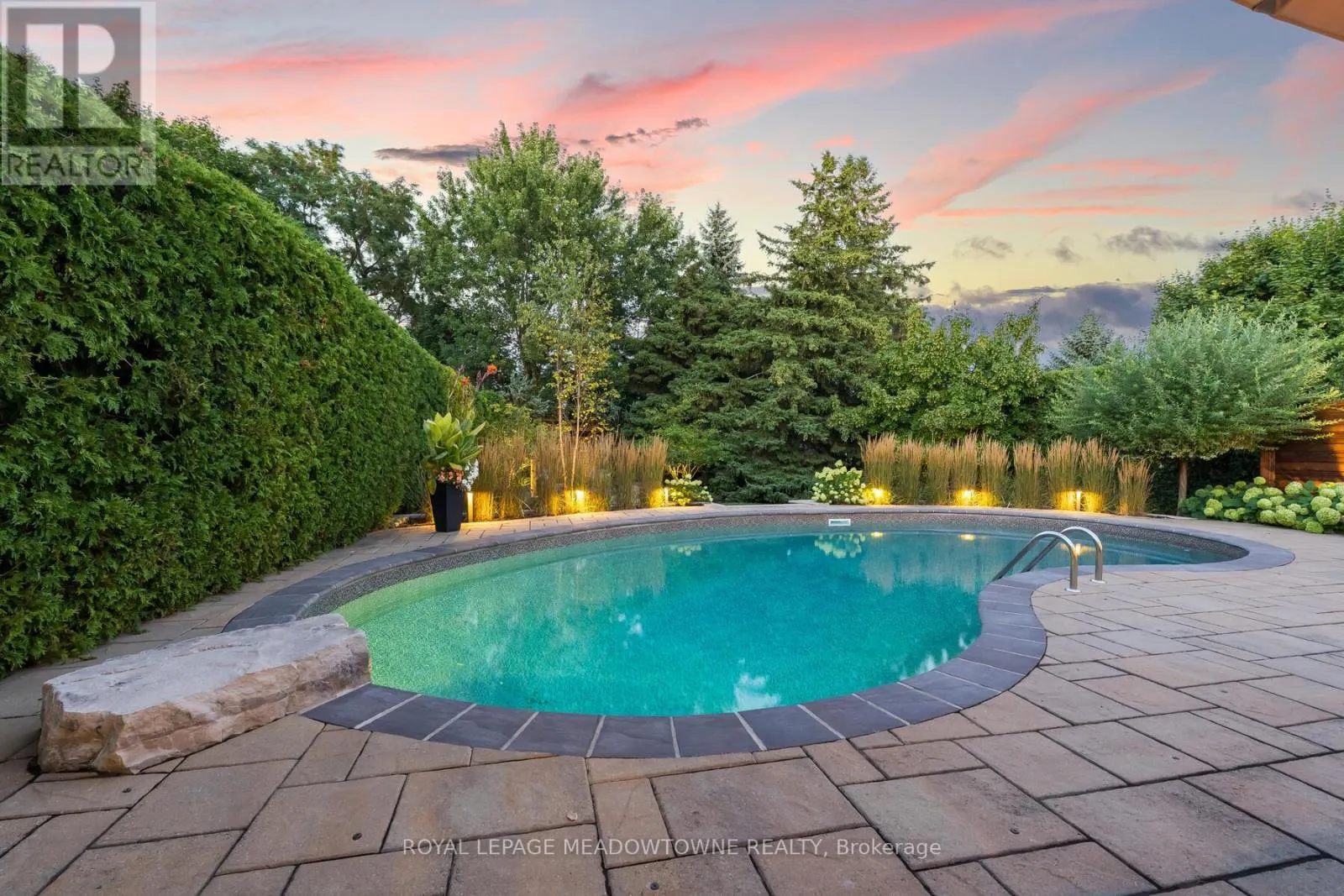 25 HILLSIDE DRIVE