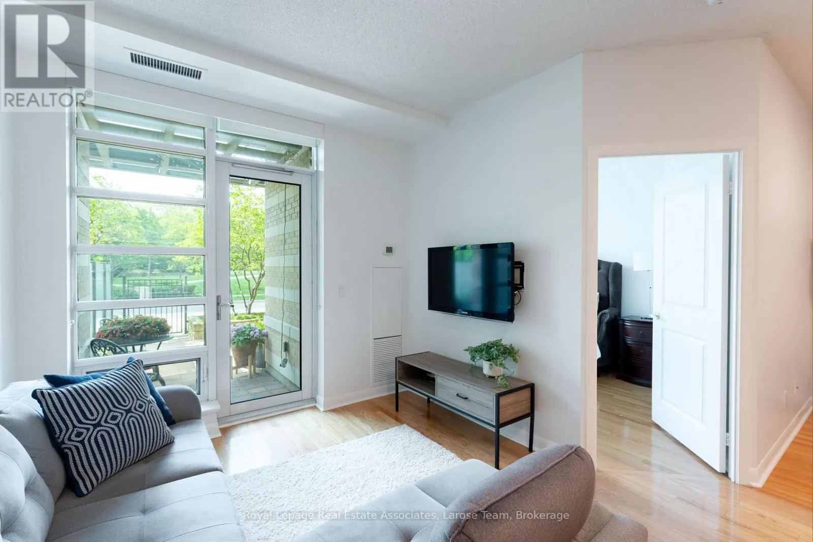 102 - 225 SHERWAY GARDENS ROAD