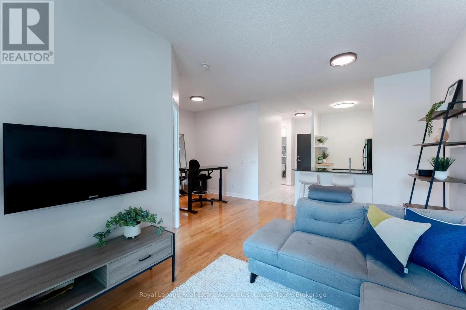 102 - 225 SHERWAY GARDENS ROAD