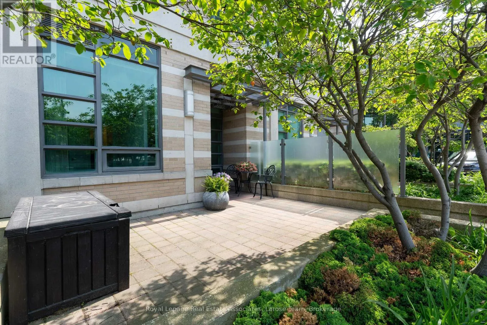 102 - 225 SHERWAY GARDENS ROAD