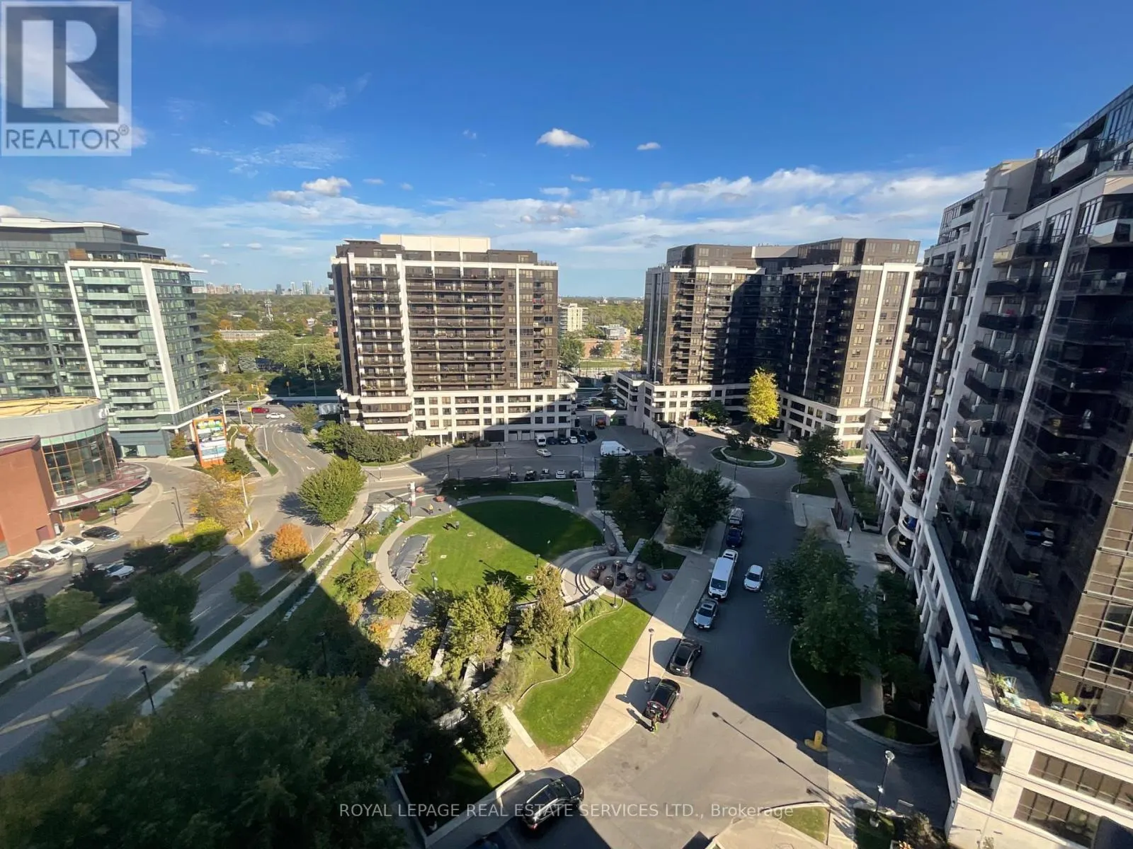 1203 - 55 DE BOERS DRIVE