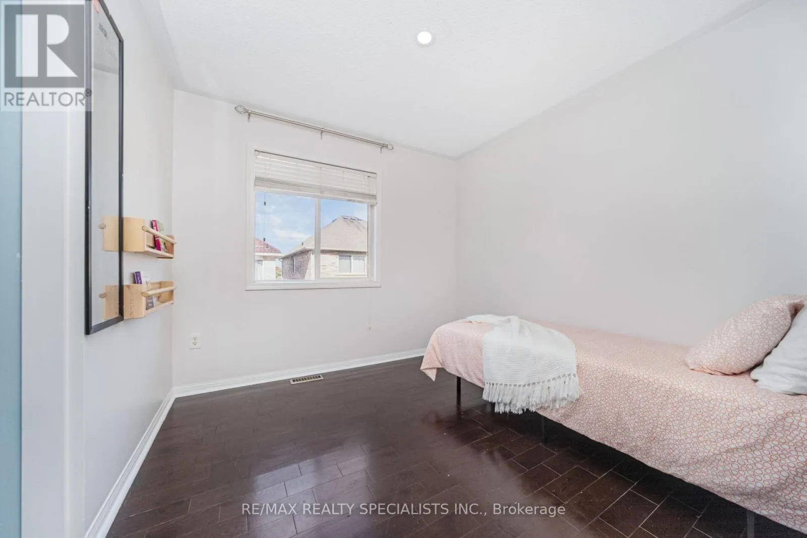 13 DEGRASSI COVE CIRCLE