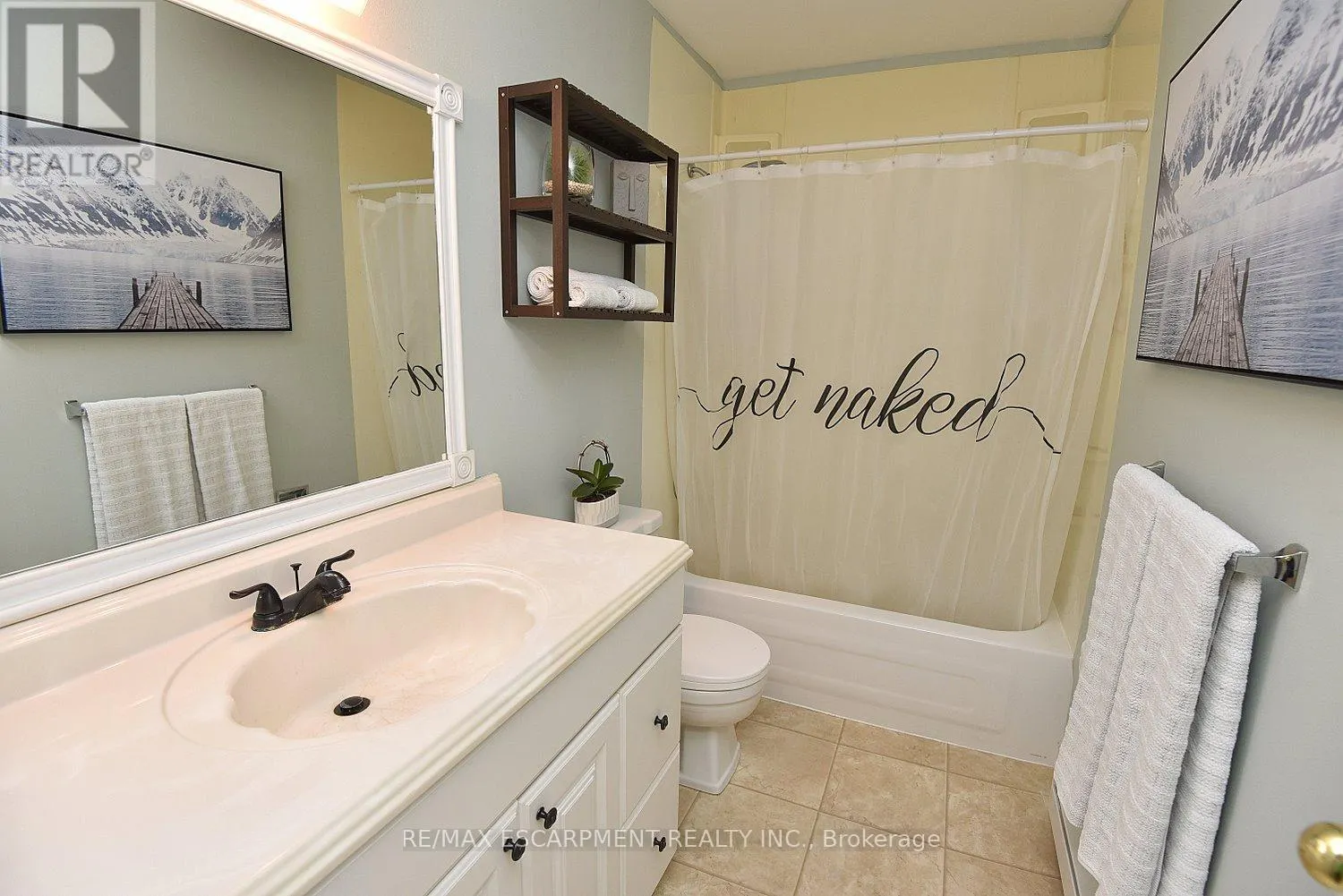 1501 ESTER DRIVE