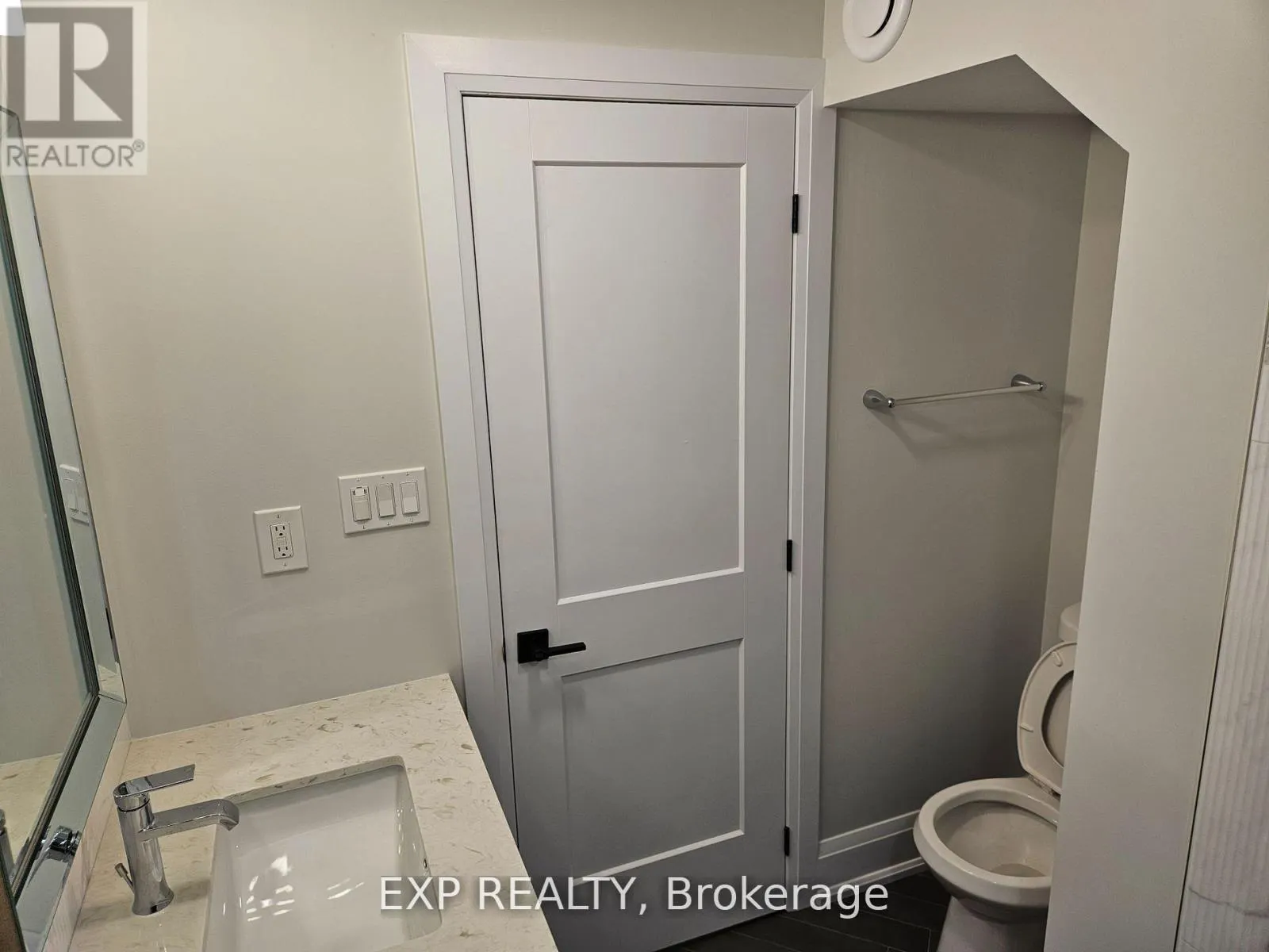 3331 WHILABOUT TERRACE