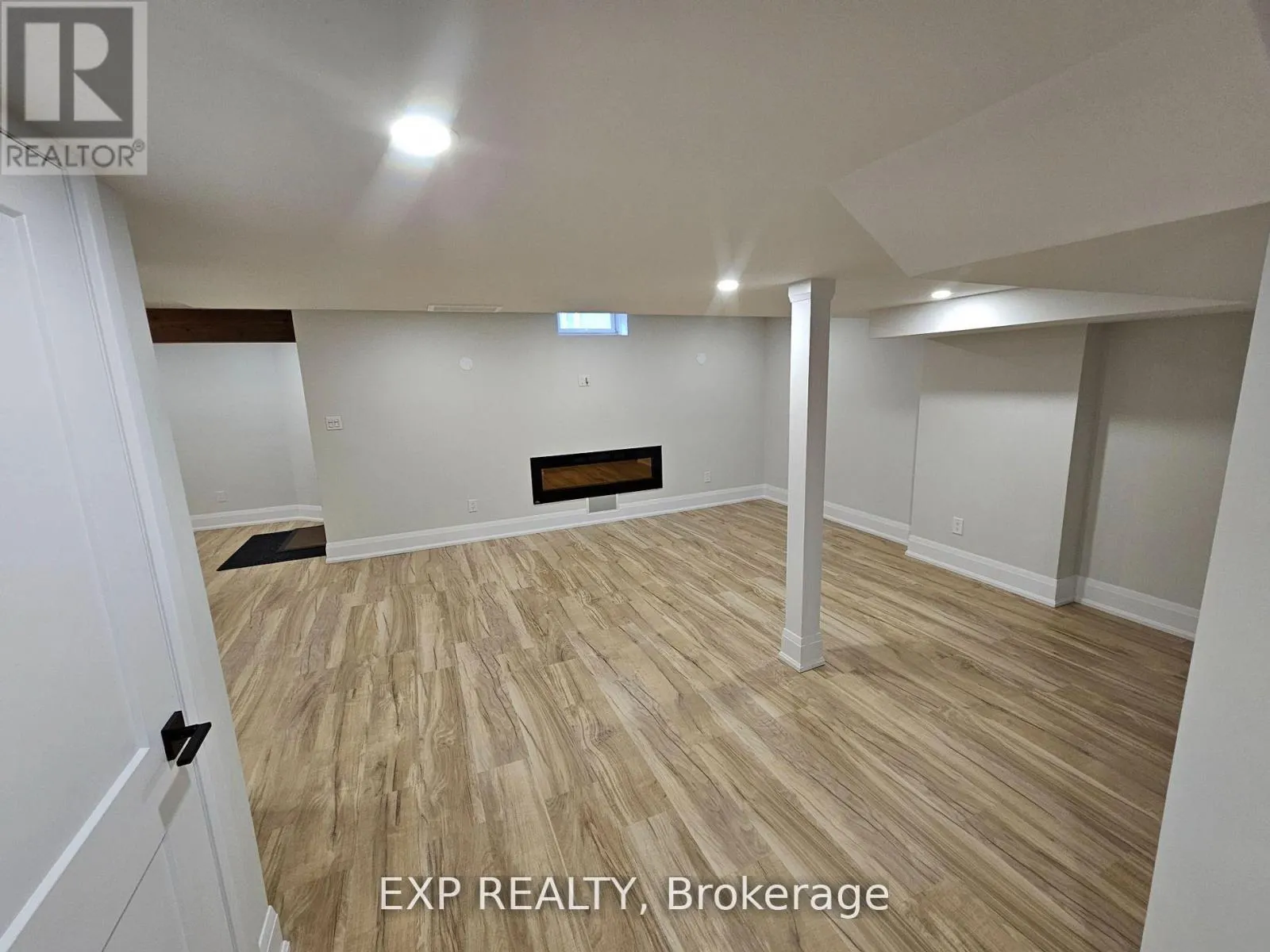 3331 WHILABOUT TERRACE