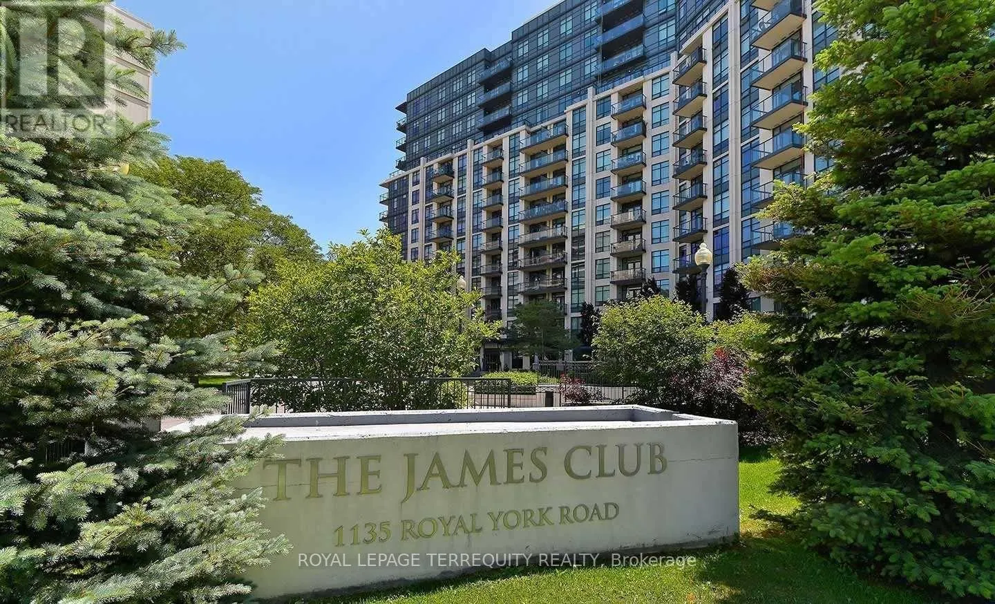 218 - 1135 ROYAL YORK ROAD