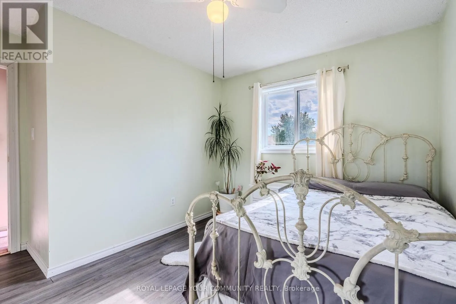 713 ASHBURNHA PLACE