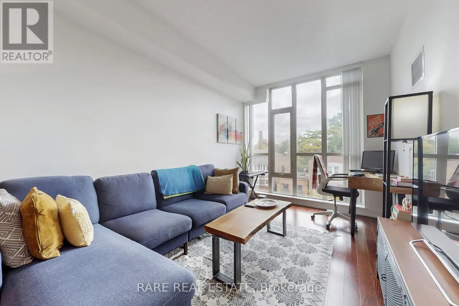 402 - 1638 BLOOR STREET W