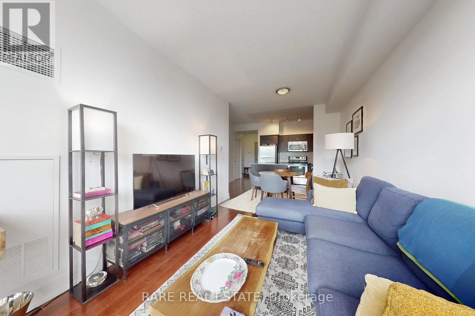 402 - 1638 BLOOR STREET W