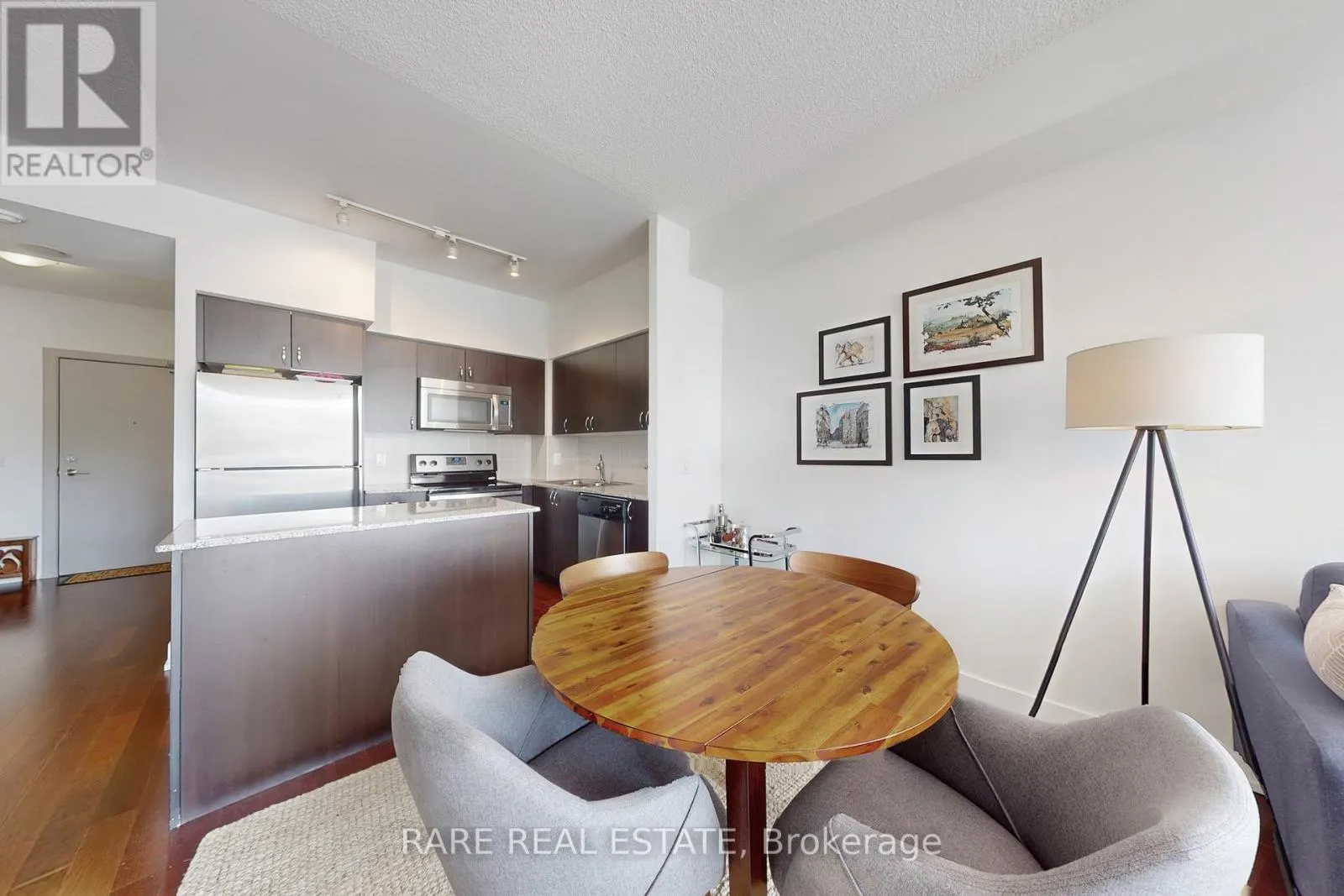 402 - 1638 BLOOR STREET W