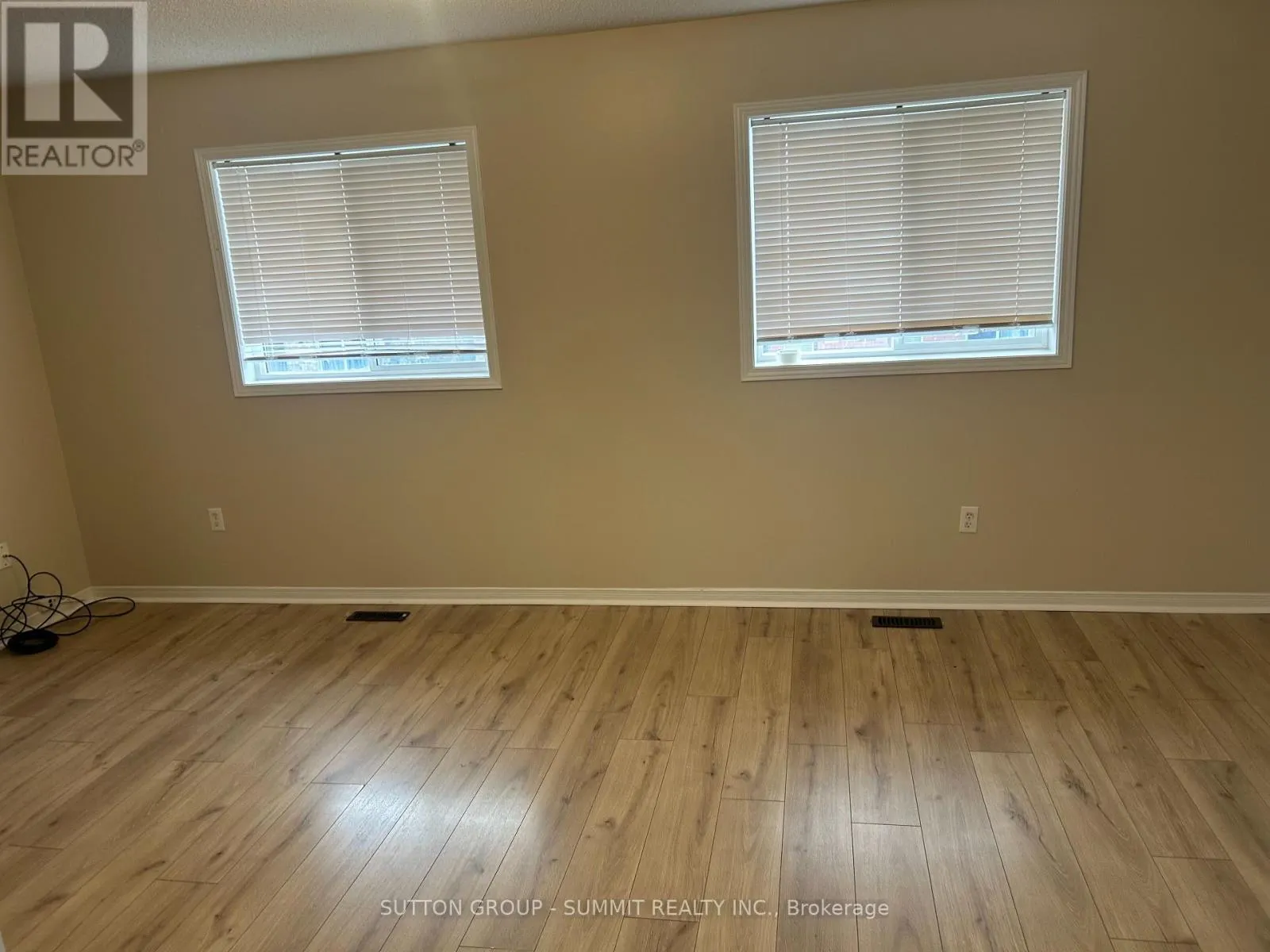 5341 ROADSIDE WAY