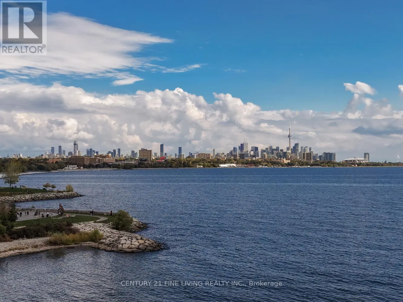 904 - 2067 LAKE SHORE BOULEVARD W