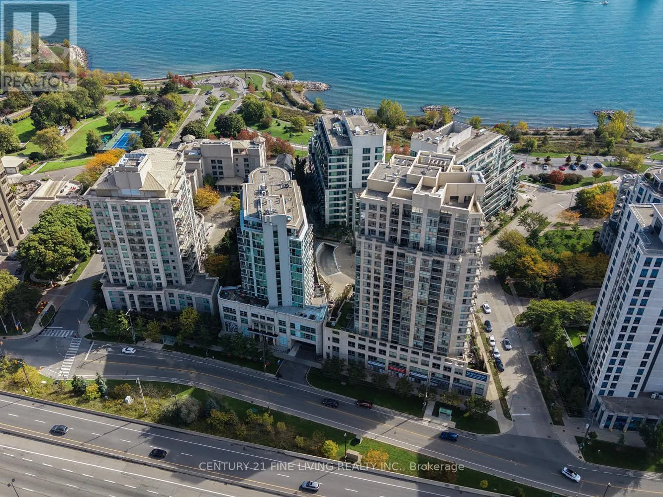 904 - 2067 LAKE SHORE BOULEVARD W