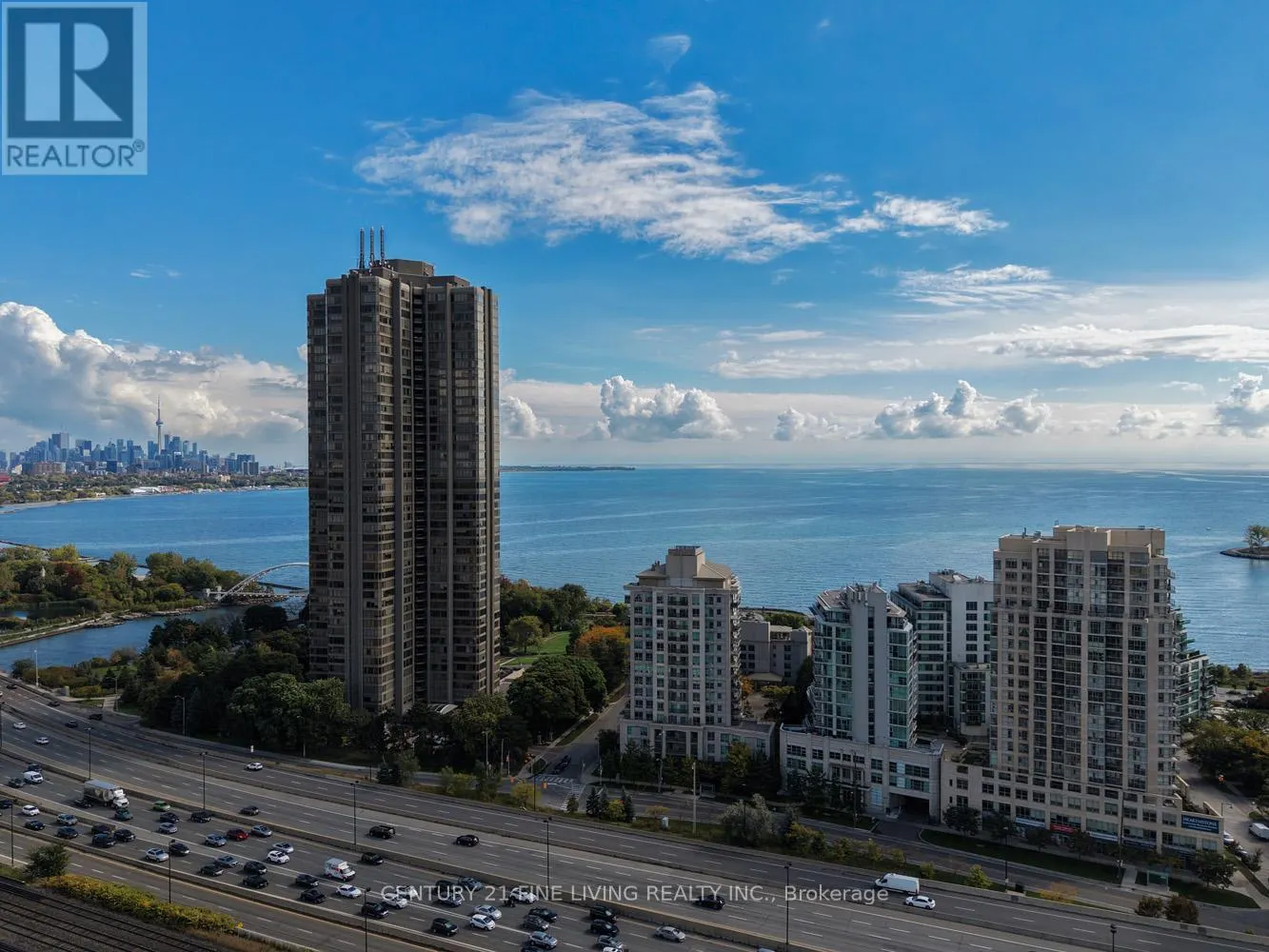 904 - 2067 LAKE SHORE BOULEVARD W
