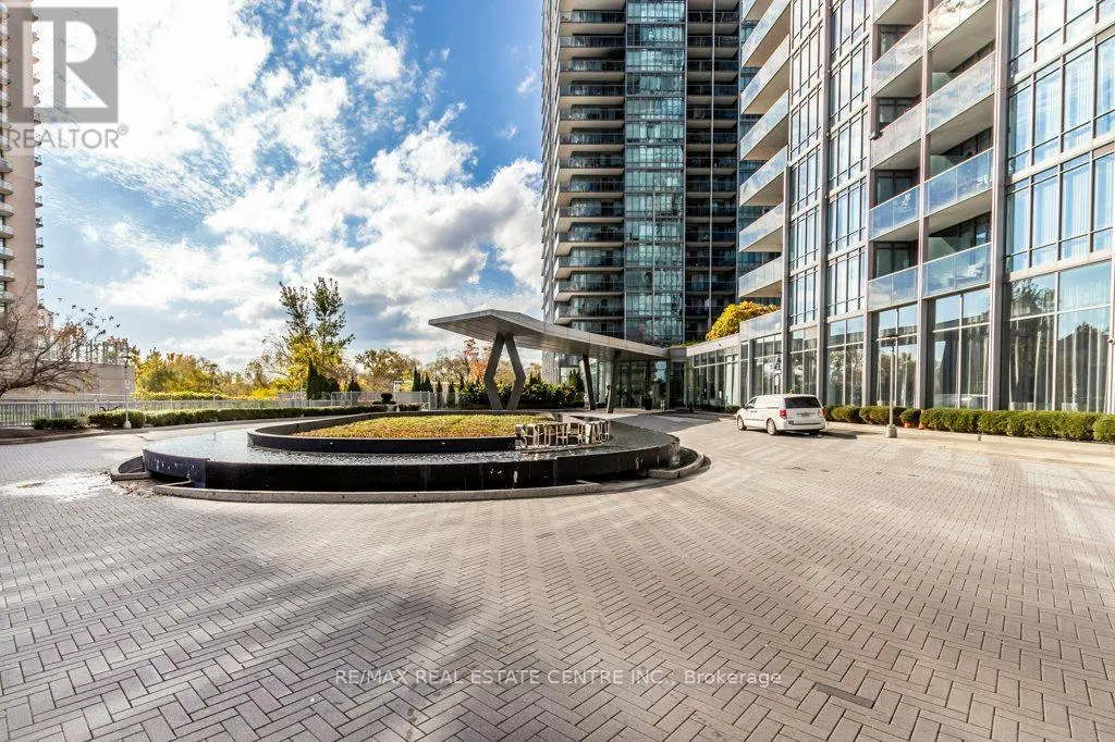 1712 - 90 PARKLAWN ROAD