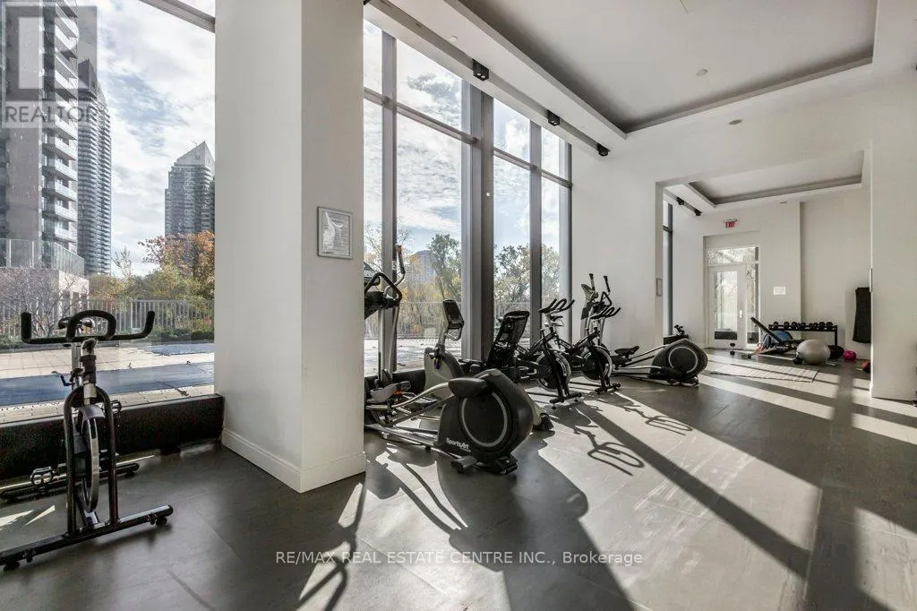 1712 - 90 PARKLAWN ROAD
