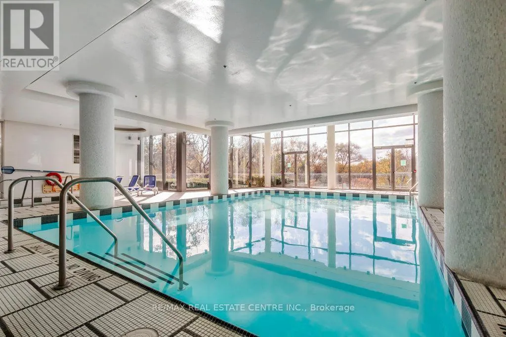 1712 - 90 PARKLAWN ROAD