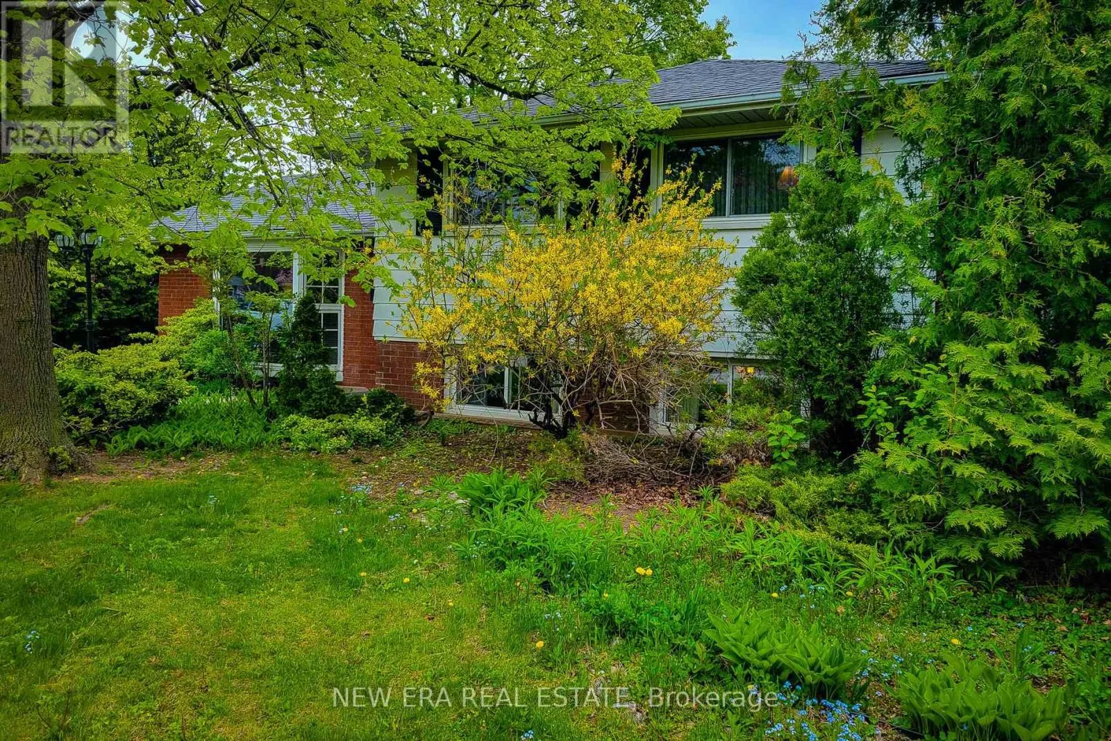 5322 WINDERMERE DRIVE