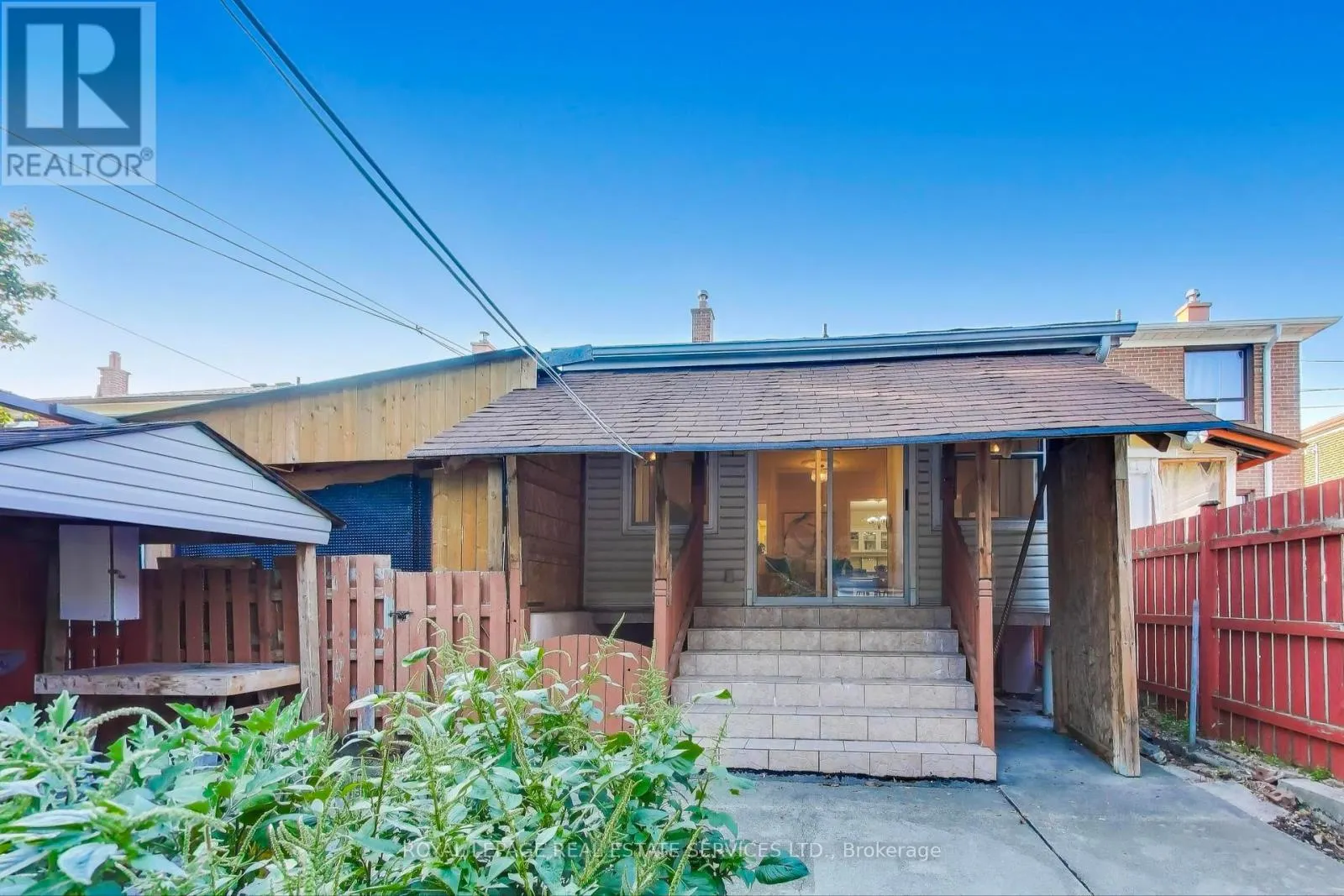 135 GILTSPUR DRIVE