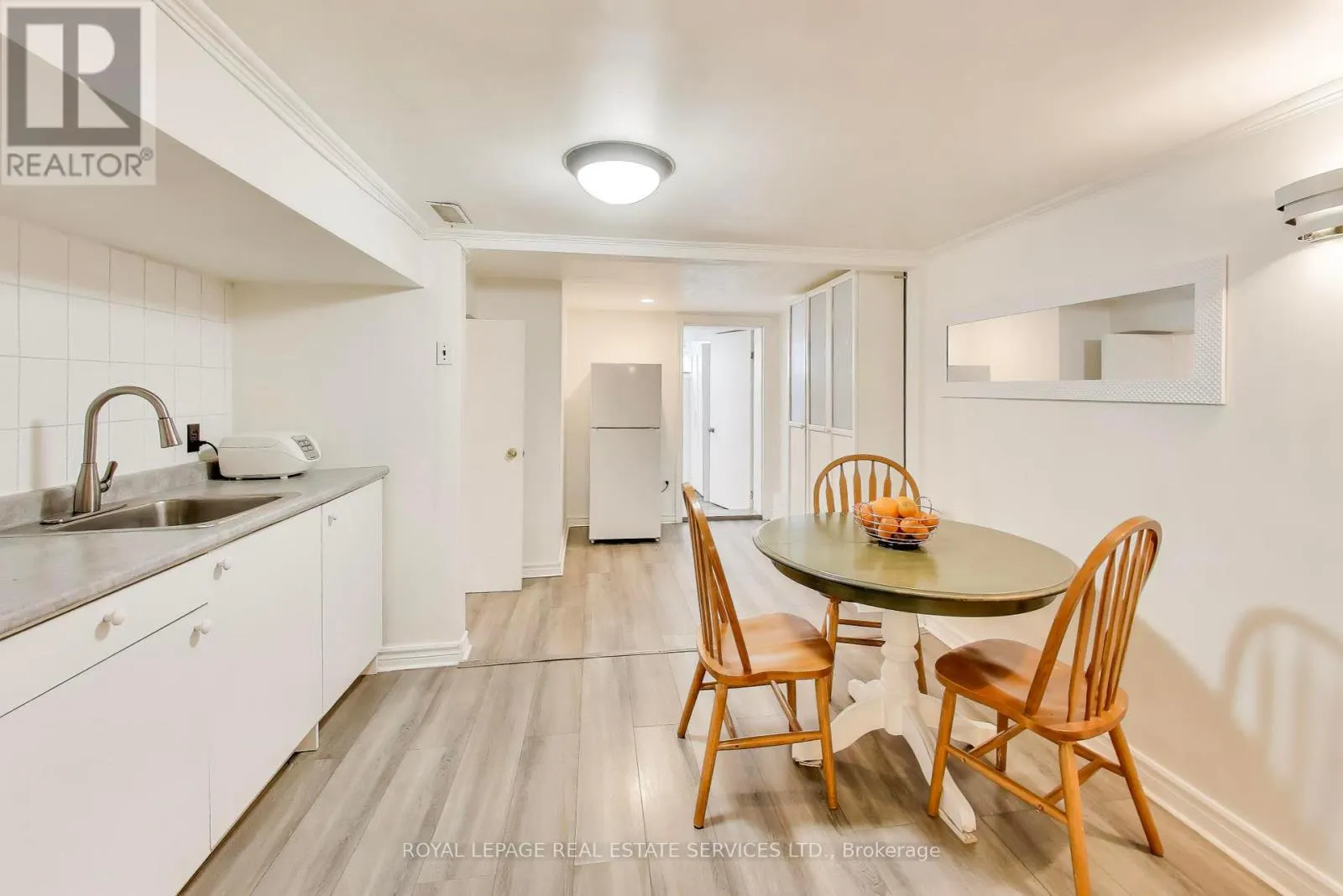 135 GILTSPUR DRIVE