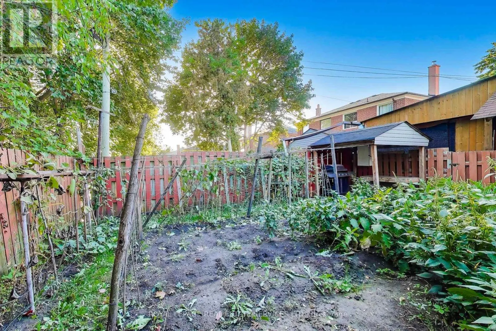 135 GILTSPUR DRIVE