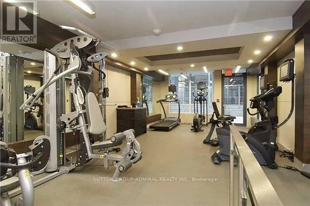 306B - 60 ANNIE CRAIG DRIVE