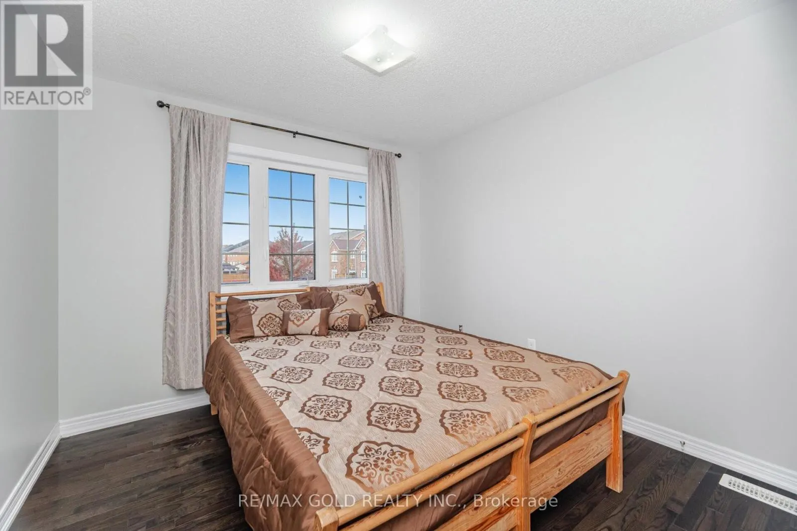 262 THORNDALE ROAD